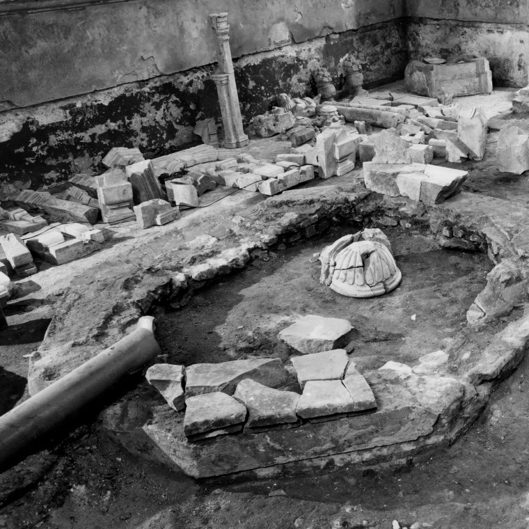 Grabung in der Synagoge 1986